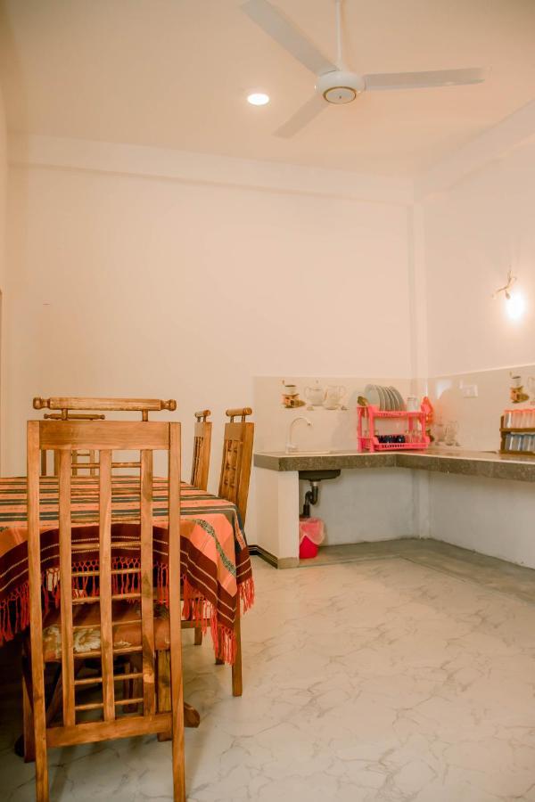 Navodya Guest Mirissa Hotel ภายนอก รูปภาพ