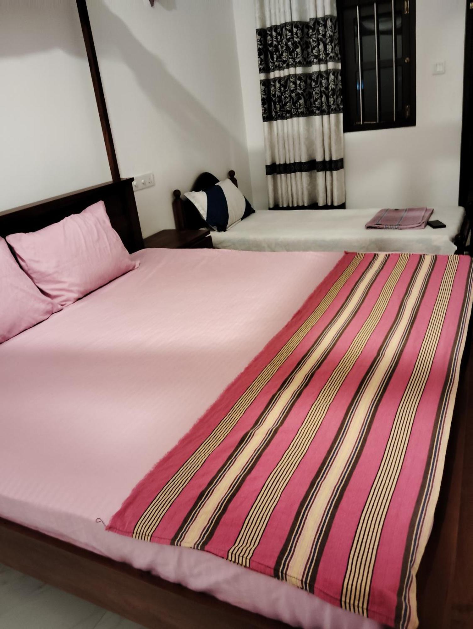 Navodya Guest Mirissa Hotel ห้อง รูปภาพ